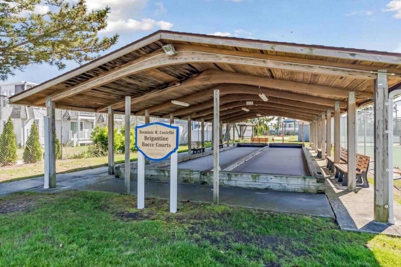 Beach Block Parking Modern Decor Porch Бригантина Экстерьер фото