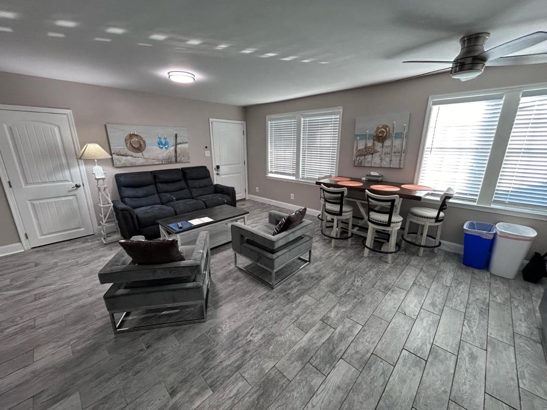 Beach Block Parking Modern Decor Porch Бригантина Экстерьер фото